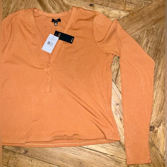 AFRM Arbor ribbed henley top - size 1x - nwt in the color caramel - Picture 6 of 11